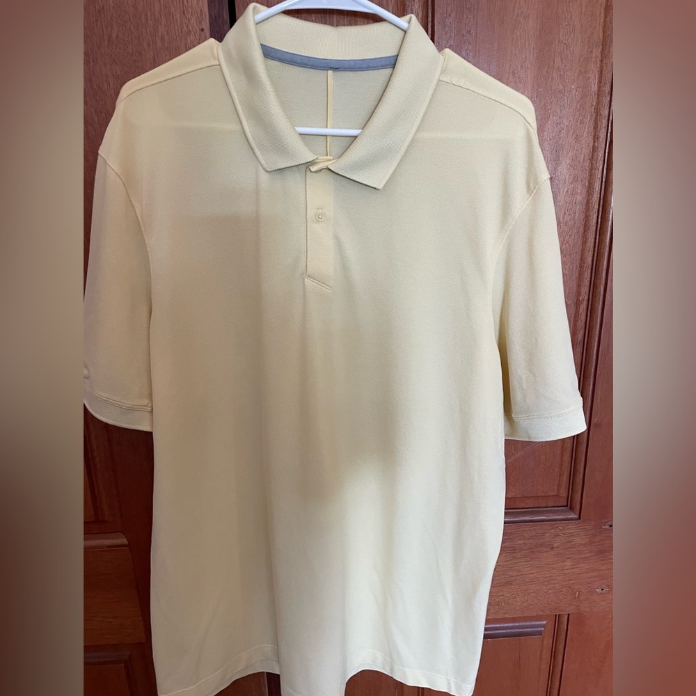 LuLulemon men’s polo shirt Size L/XL